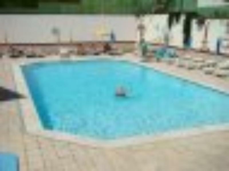 Residencial Pica Pau Hotel Estoril Buitenkant foto