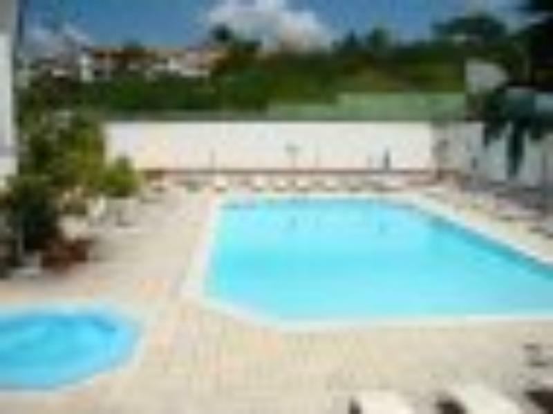 Residencial Pica Pau Hotel Estoril Buitenkant foto